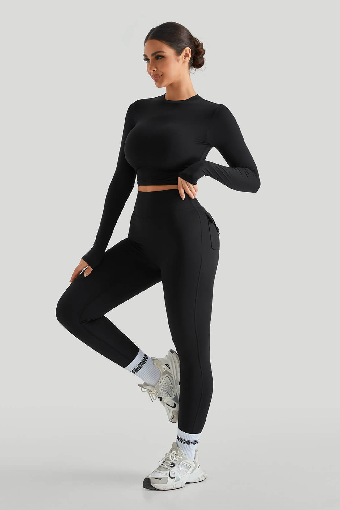 Round Neck Top Match High Waisted Leggings With Pockets